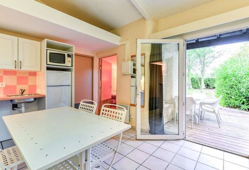 هتل Sowell Residences Les Lauriers Roses