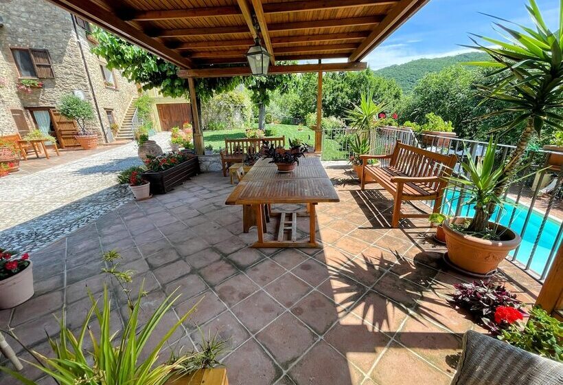 בית מלון כפרי Spoleto Splash No920 : Toretta/wifi/aircon/dishwasher