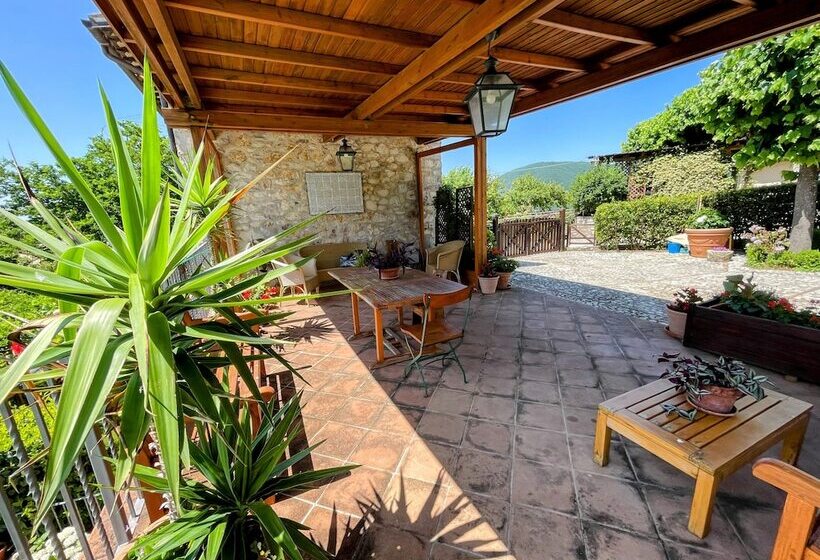 בית מלון כפרי Spoleto Splash No920 : Toretta/wifi/aircon/dishwasher