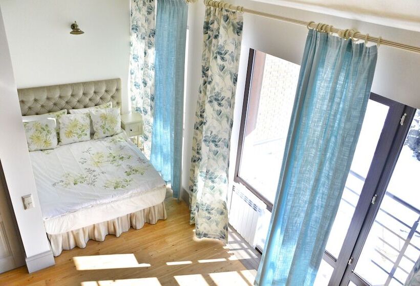 هتل Teghenis Resort