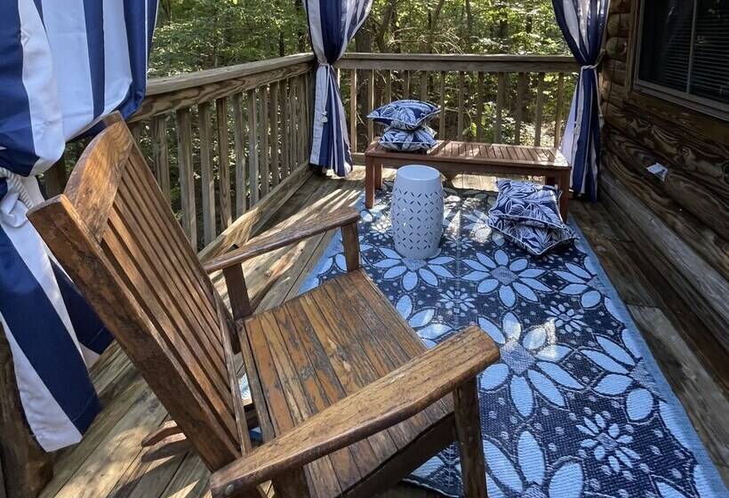 One Bedroom, One Bath Log Sided Cottage With Private Hot Tub On Lake Ouachita. By Redawning