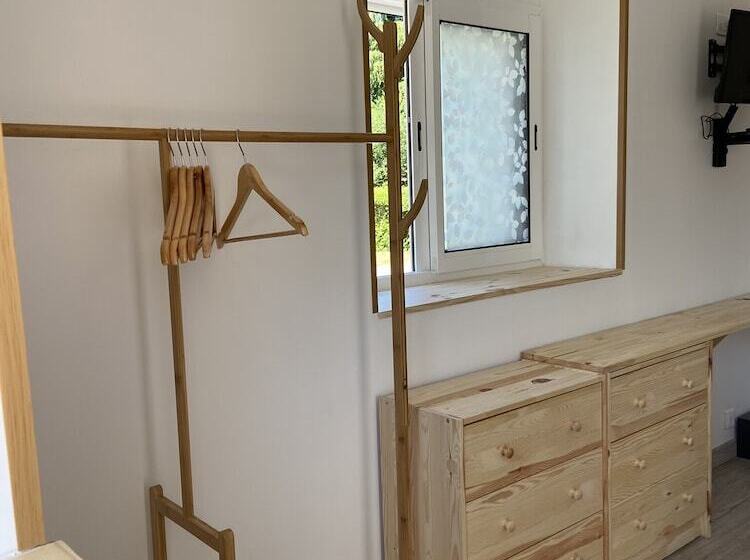 פנסיון A La Fontaine Fleurie