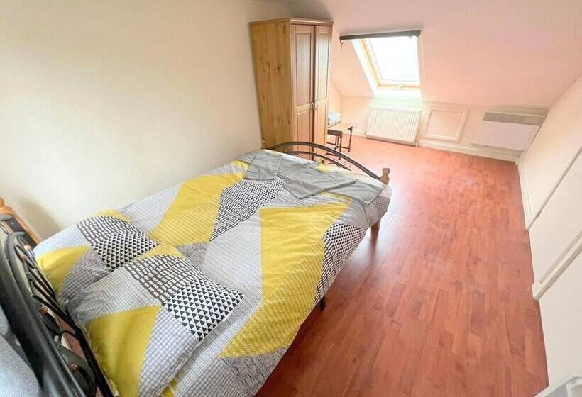 Резиденция 4 Bed House In South London