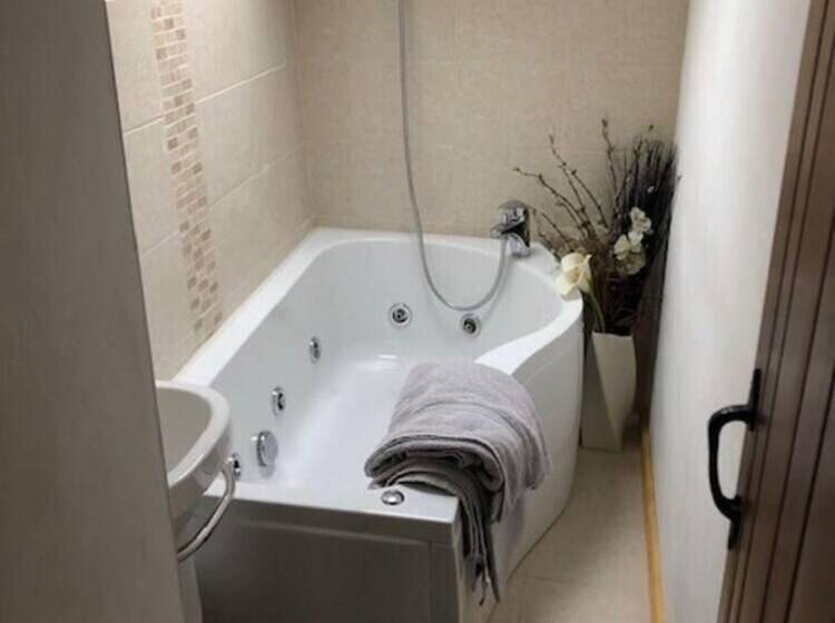 דירת נופש Tranquil 3 Bed Cottage Near Lake Vyrnwy