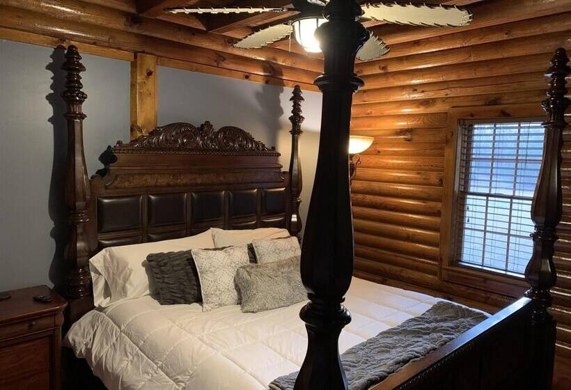 مبيت وإفطار Beachwoods Inn
