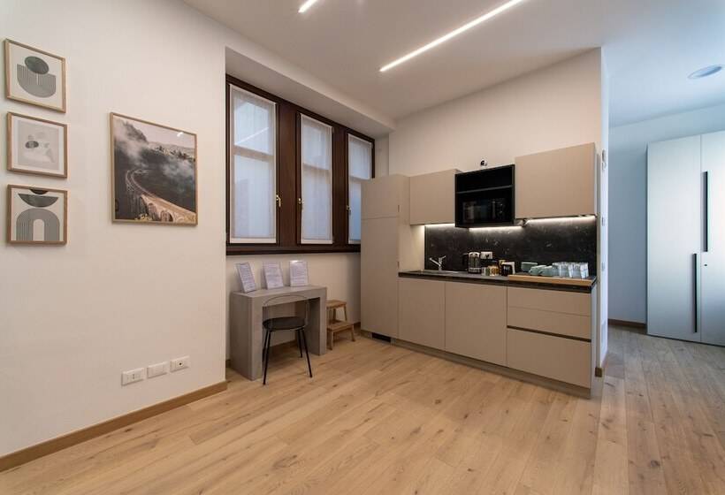 تختخواب و صبحانه House Of Bruno   Only Self Check In