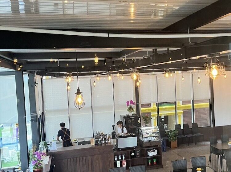 فندق Baan Plaifah Khao Yai