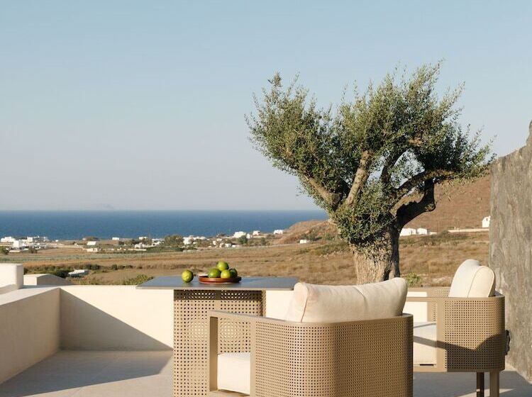 هتل Elysian Retreat