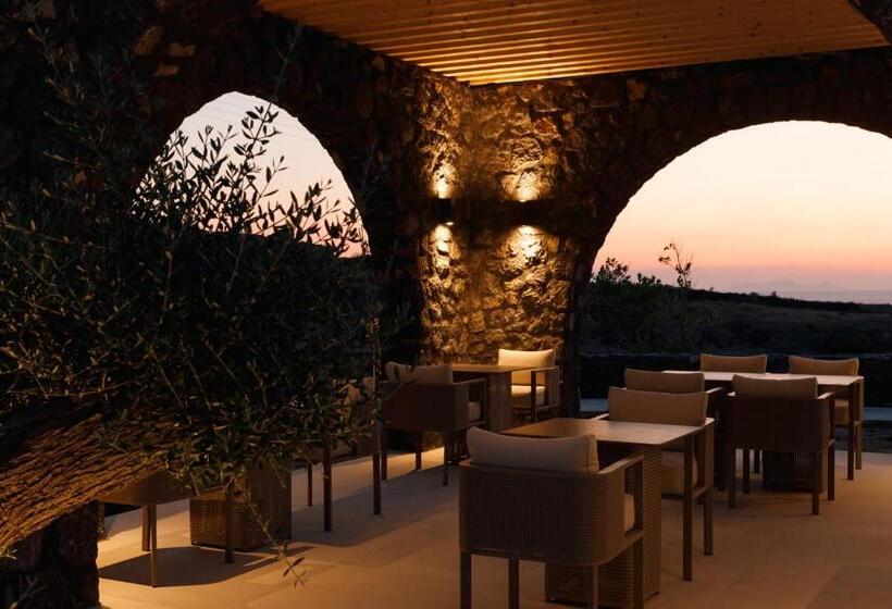 هتل Elysian Retreat