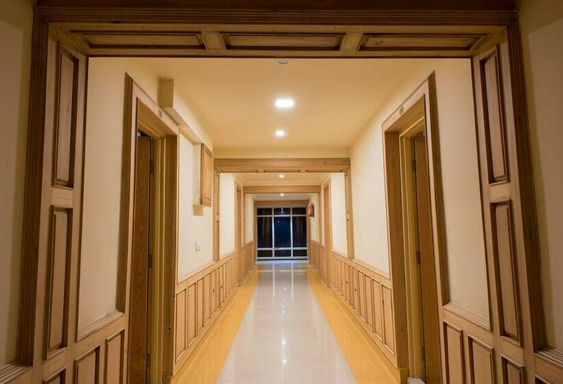 فندق Imperial Resorts