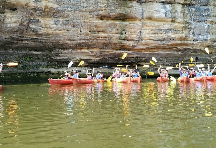 Отель Kayak Starved Rock Campground