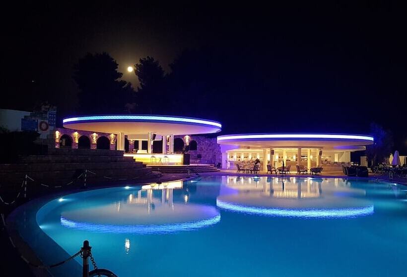 ホテル O Paradise Beach Resort & Spa