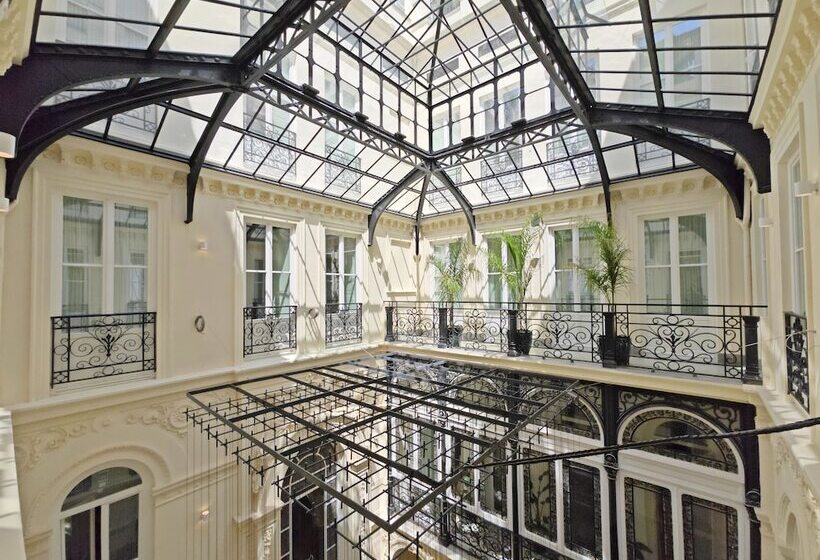 هتل Palacio Gran Vía, A Royal Hideaway