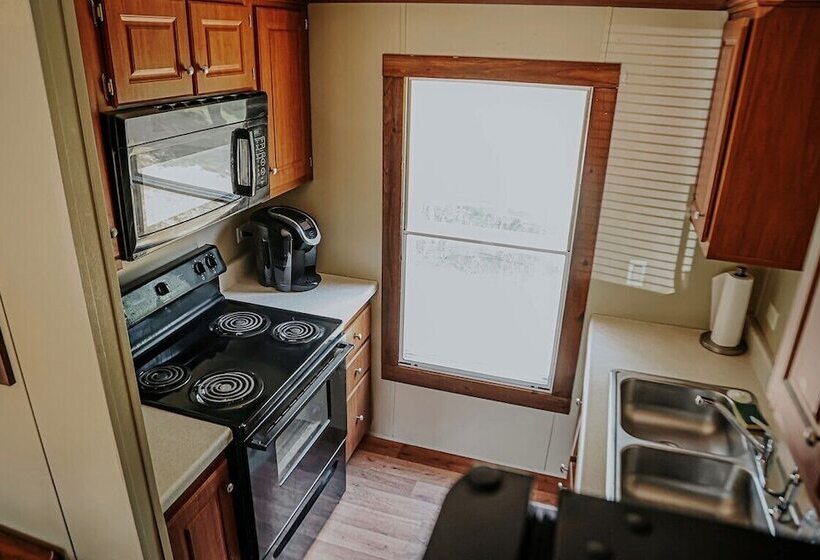ホテル Waterfront Lodge   4 Bedroom Lodge By The Lodges At Fossil Creek