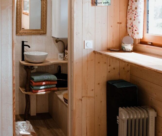 호텔 Tiny Stay Ecolodge