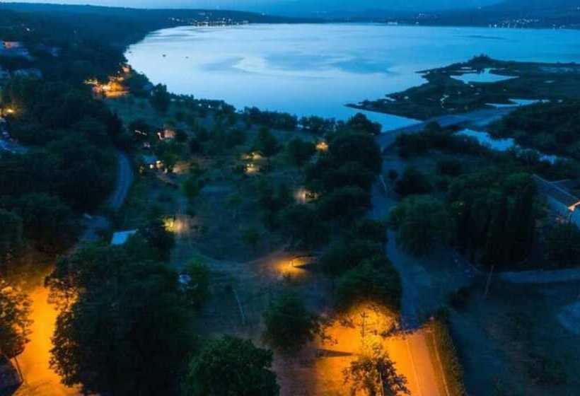 بنسيون Mobile Homes  Kamp Karin