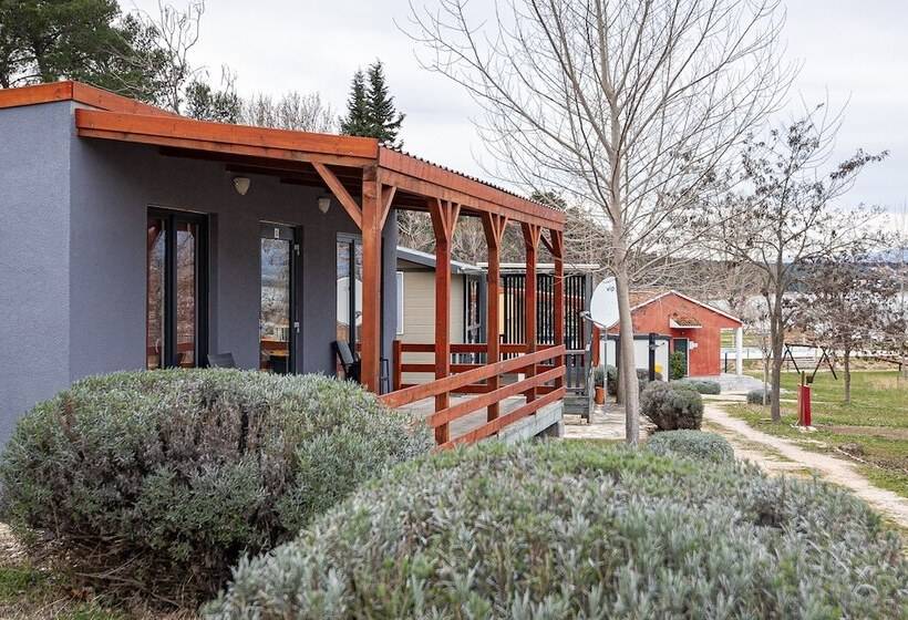 بنسيون Mobile Homes  Kamp Karin