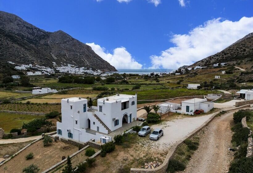 بنسيون Peris Rooms