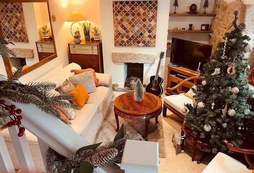 레지던스 3 Bed House In The Centre Of West Cornwall