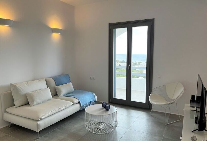 Alexander Suites