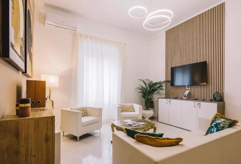 تختخواب و صبحانه Tiziana S House