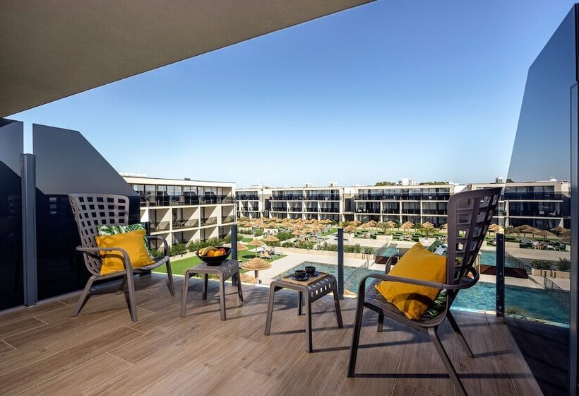 فندق فئة نجمة واحدة Resort Del Mar Emotion