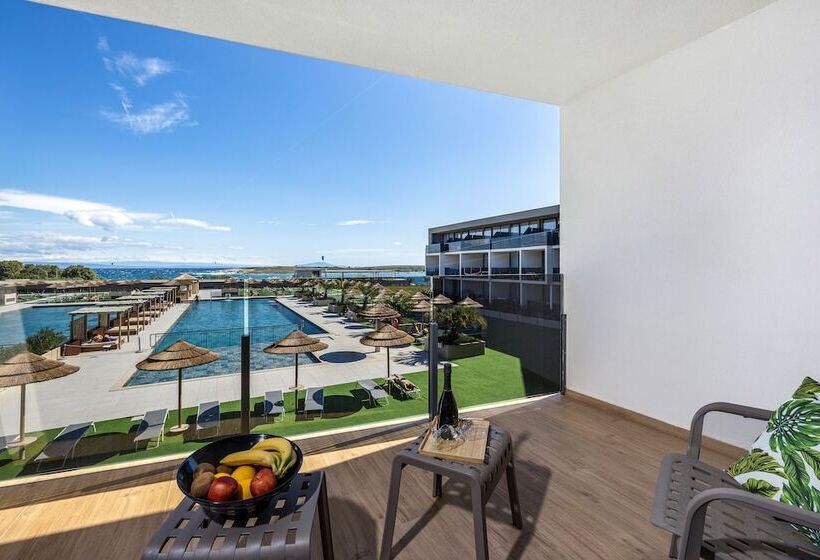 فندق فئة نجمة واحدة Resort Del Mar Emotion
