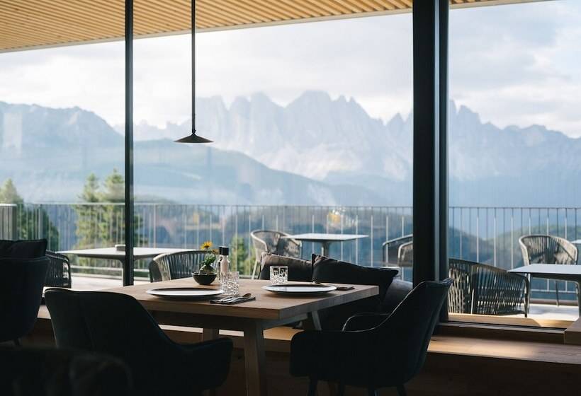 Отель Anders Suites
