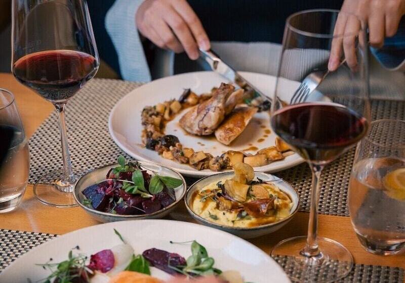 Hotel De Commune Rougemont