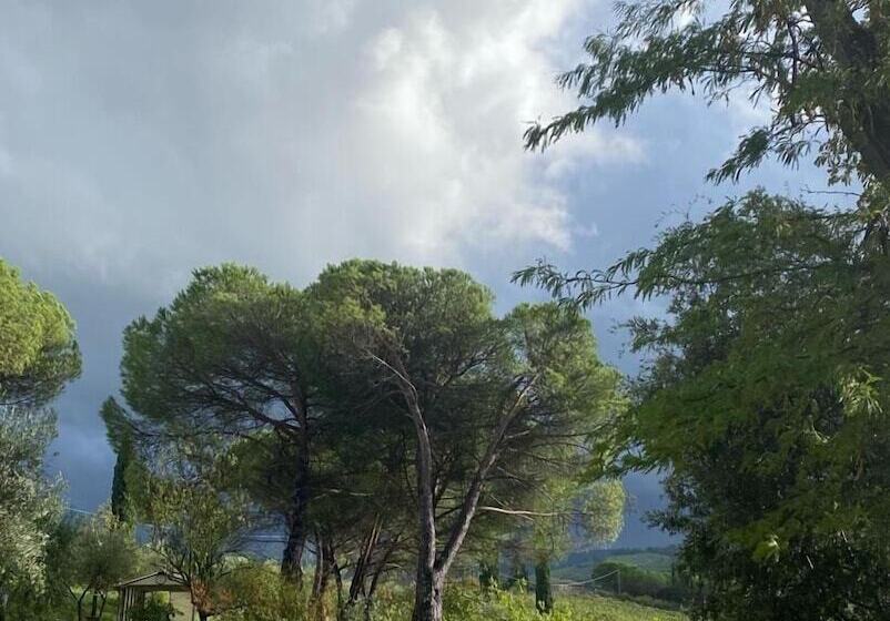 田舎風ホテル Corte Di Valle Wine And Resort