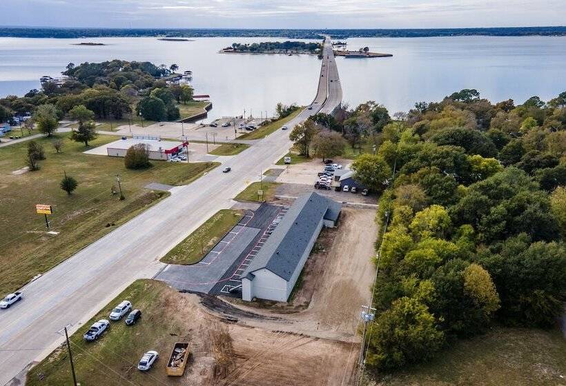 모텔 Extended Stay Gun Barrel City