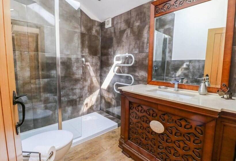 اقامتگاه Charming 2 Bed Cottage In Otley