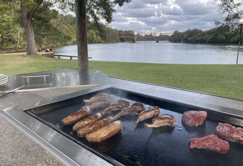 リゾートホテル Bellinger River Tourist Park