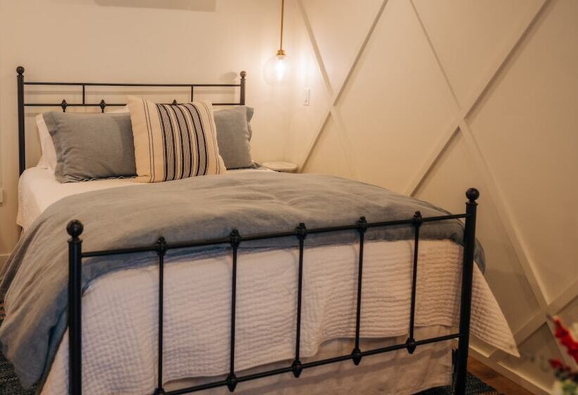 리조트 Mountainside Lodging & Retreats