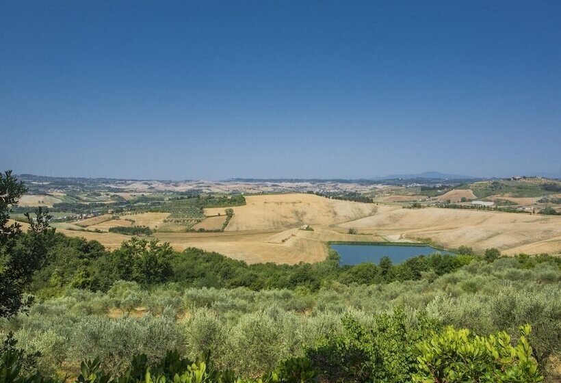Rural Apartment In Castelfiorentino With Private Terrace