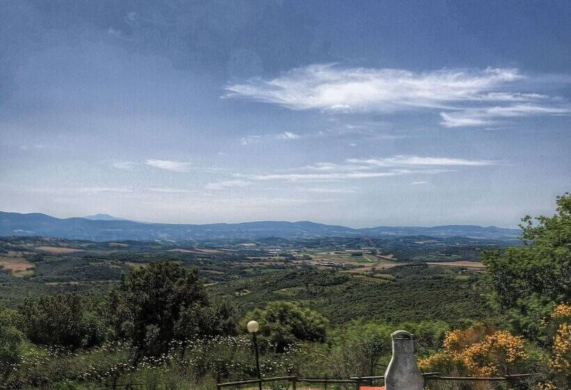 Scenic Farmhouse In Paciano With Shared Pool