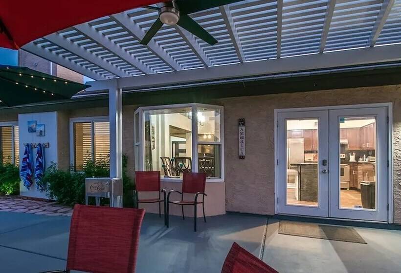 Spectacular Hilltop Home W/resort Like Backyard!