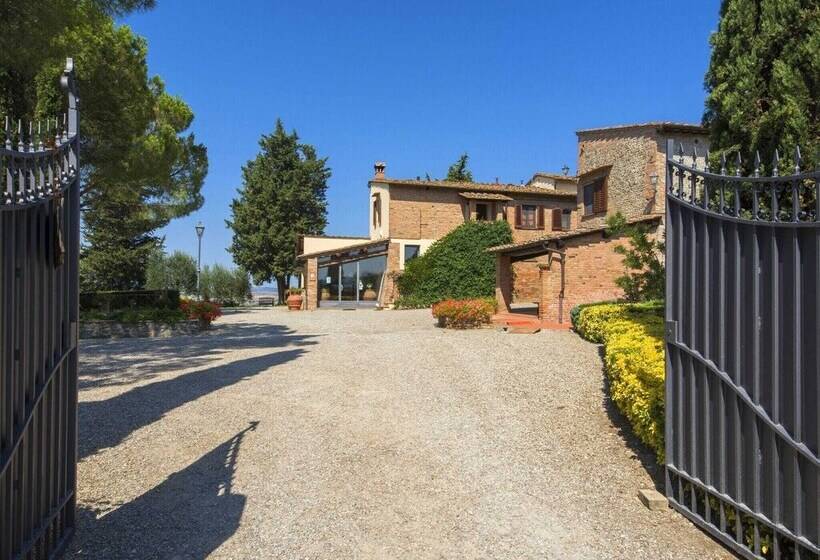 Well Kept Apartment In Castelfiorentino With Shared Pool