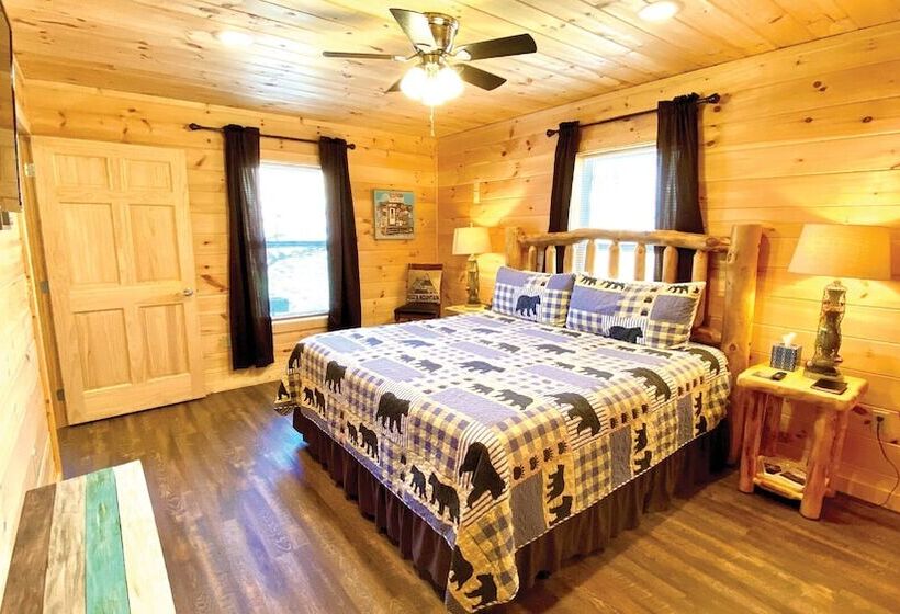 A Creekside On The Bluff