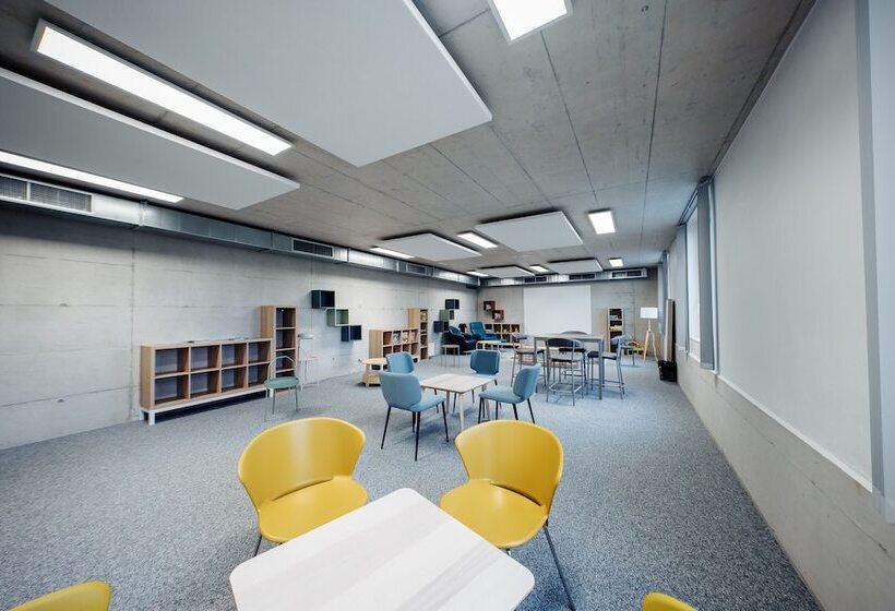 Auberge De Jeunesse Saignelégier   Hostel