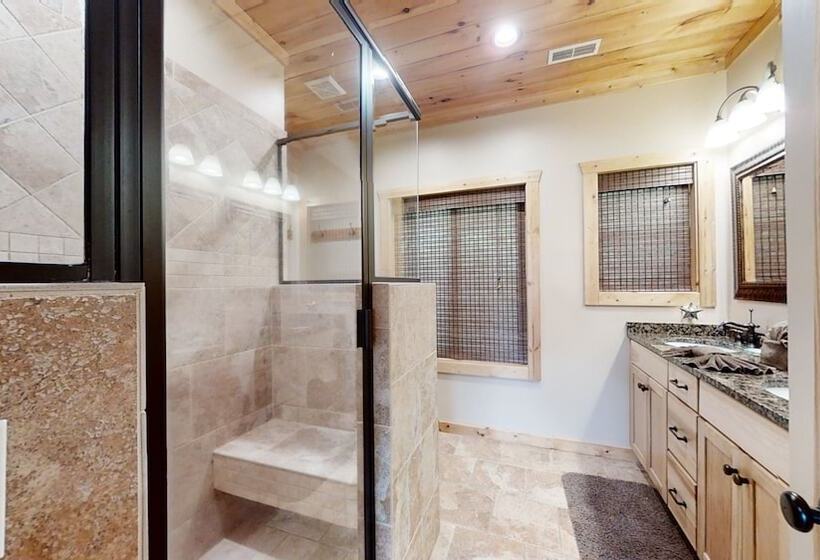 Bearmont Lodge