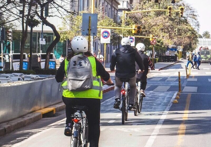 تختخواب و صبحانه Faz Hostel