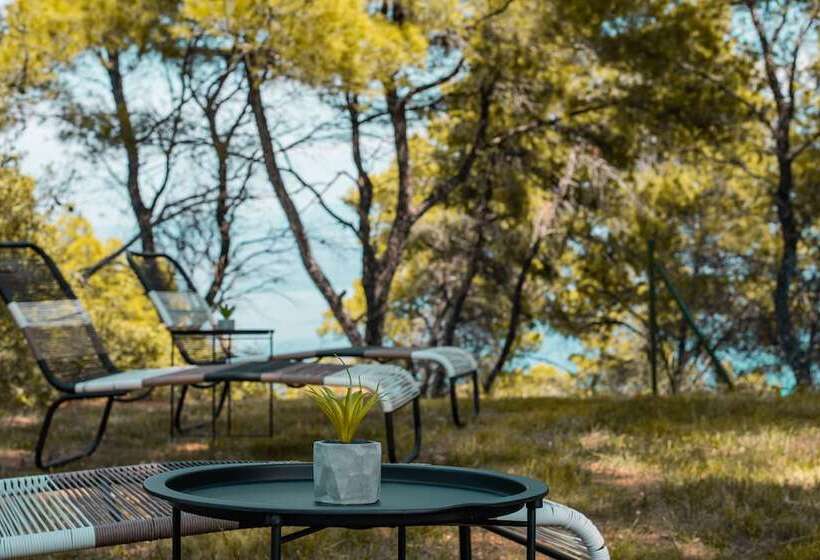 צימר Pefkon Suites