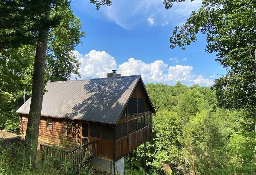 Cozy Cottage