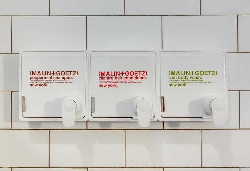 Enjoy A Little Me Time At Your Own Personal Oasis In The Windy City   747 Lofts Cabin 206 By Redawni