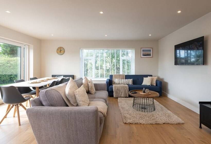 إقامة 3 Bed House In Llanfaelog, Near Rhosneigr