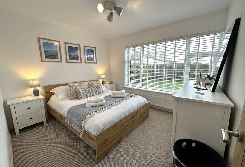 إقامة 3 Bed House In Llanfaelog, Near Rhosneigr