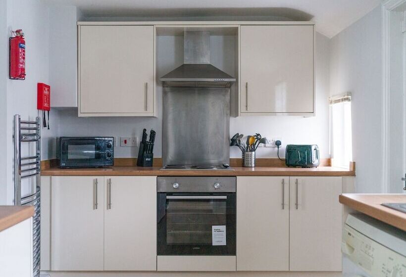 住所  Hawthorn House   2bedroom Ashington Northumberland