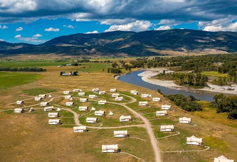 Курорт Under Canvas North Yellowstone   Paradise Valley