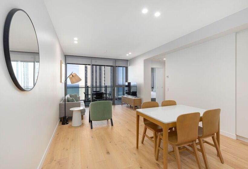 Signature Broadbeach   Gclr